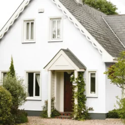 Sandtex Ultra Smooth Masonry Paint Pure Brilliant White 10Ltr -Paint Tools 23771 A3