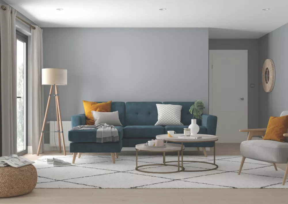 Dulux EasyCare Matt Warm Pewter Emulsion Paint 2.5Ltr 5 Dulux EasyCare Matt Warm Pewter Emulsion Paint 2.5Ltr - Image 3