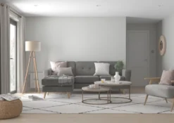 Dulux EasyCare Matt Goose Down Emulsion Paint 2.5Ltr -Paint Tools 7890T A2